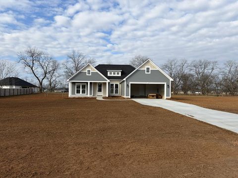 Photo of 109 Lambeth Court, Leesburg, GA 31763 (MLS # 166825)