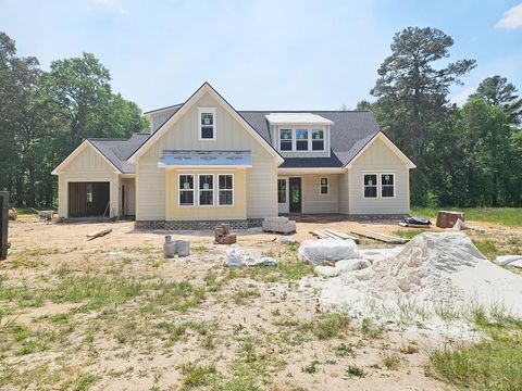 Photo of 128 Hazelwood Drive, Leesburg, GA 31763 (MLS # 168941)