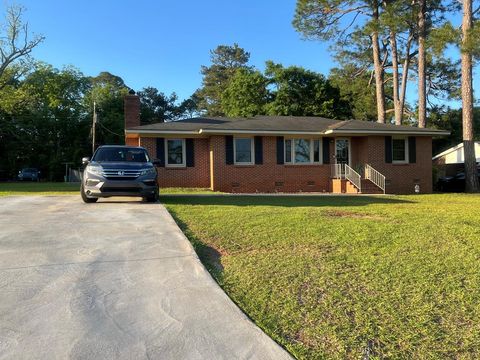 Photo of 2315 12th Avenue, Albany, GA 31707 (MLS # 168910)