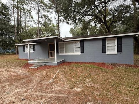 Photo of 100 Gurr Dr, Albany, GA 31705 (MLS # 167219)