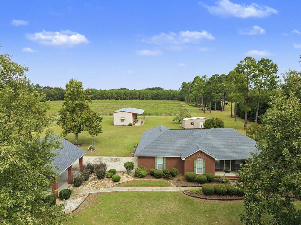 5209 Hill Road