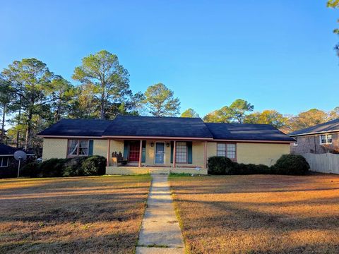 Photo of 1806 Dawson Road, Albany, GA 31707 (MLS # 167278)