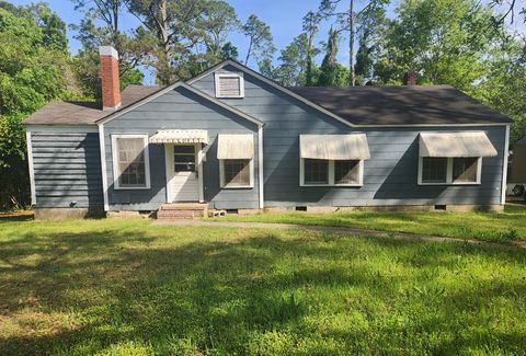 Photo of 1217 Maryland Drive, Albany, GA 31707 (MLS # 168850)