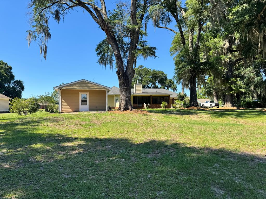 121 River Bridge Drive