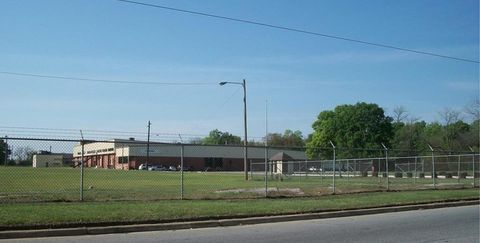 Photo of 1020 Clark Avenue, Albany, GA 31705 (MLS # 165035)