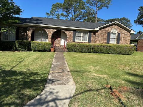 Photo of 1537 Webb St, Albany, GA 31721 (MLS # 168956)