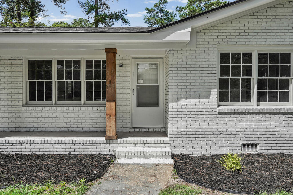 2501 S Hibiscus Road