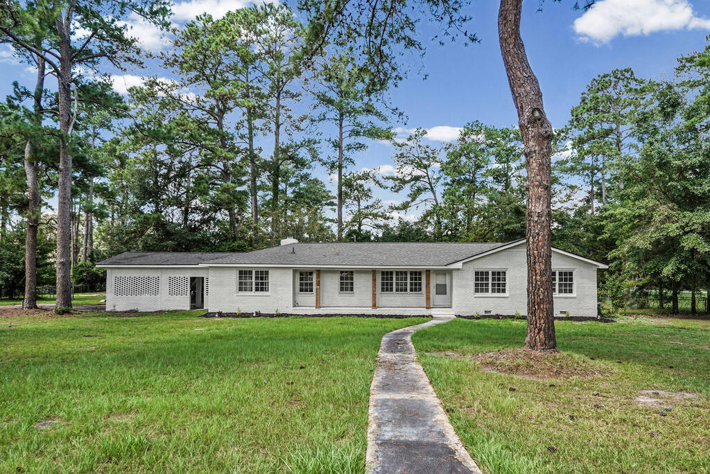2501 S Hibiscus Road