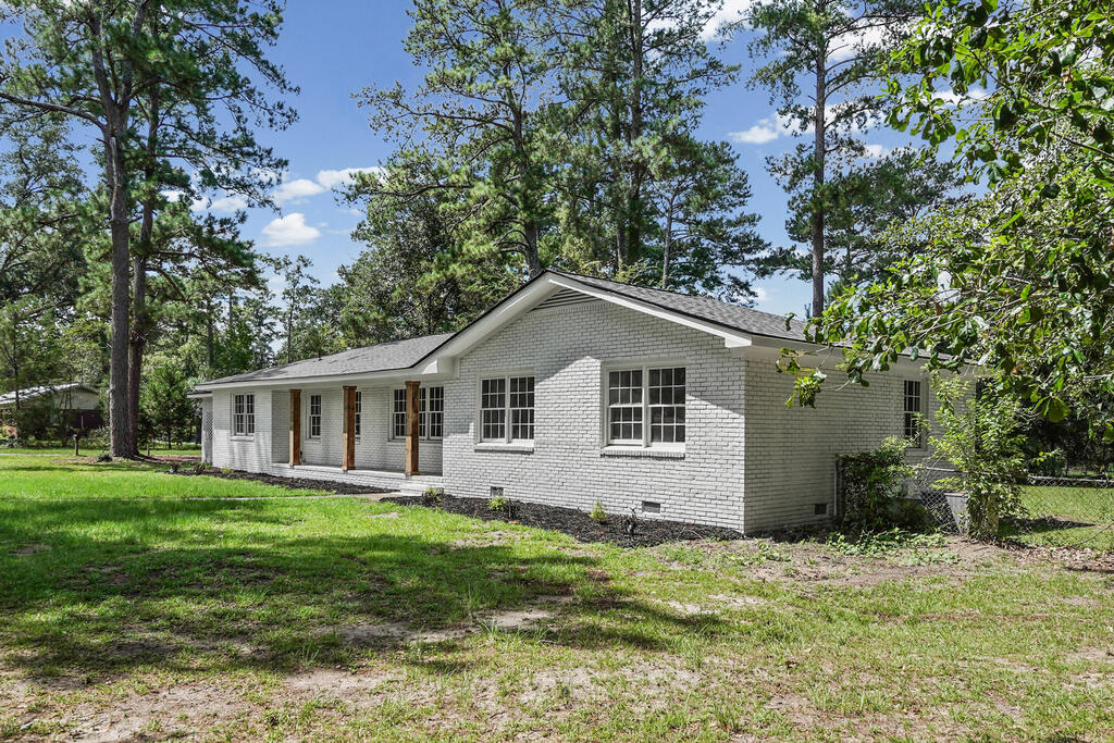 2501 S Hibiscus Road
