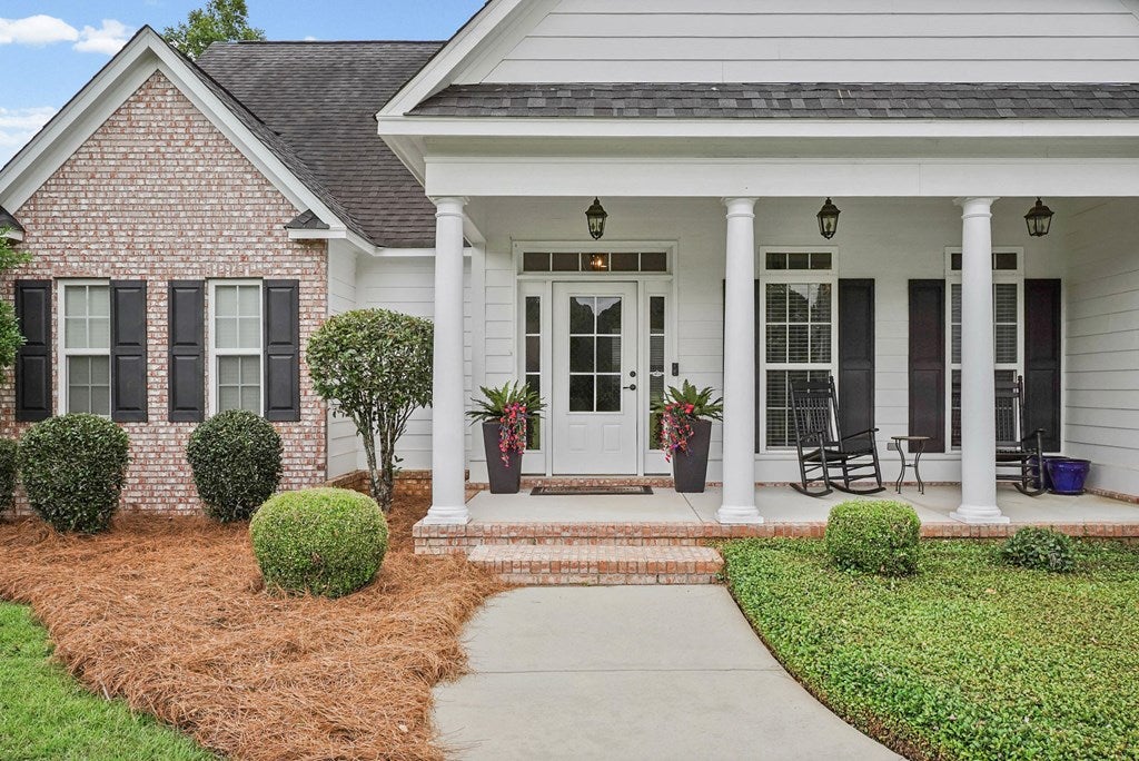 109 W Edgefield Drive