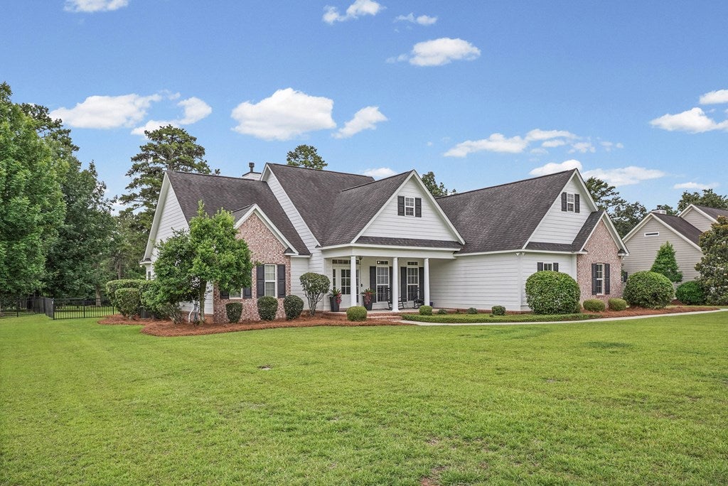 109 W Edgefield Drive