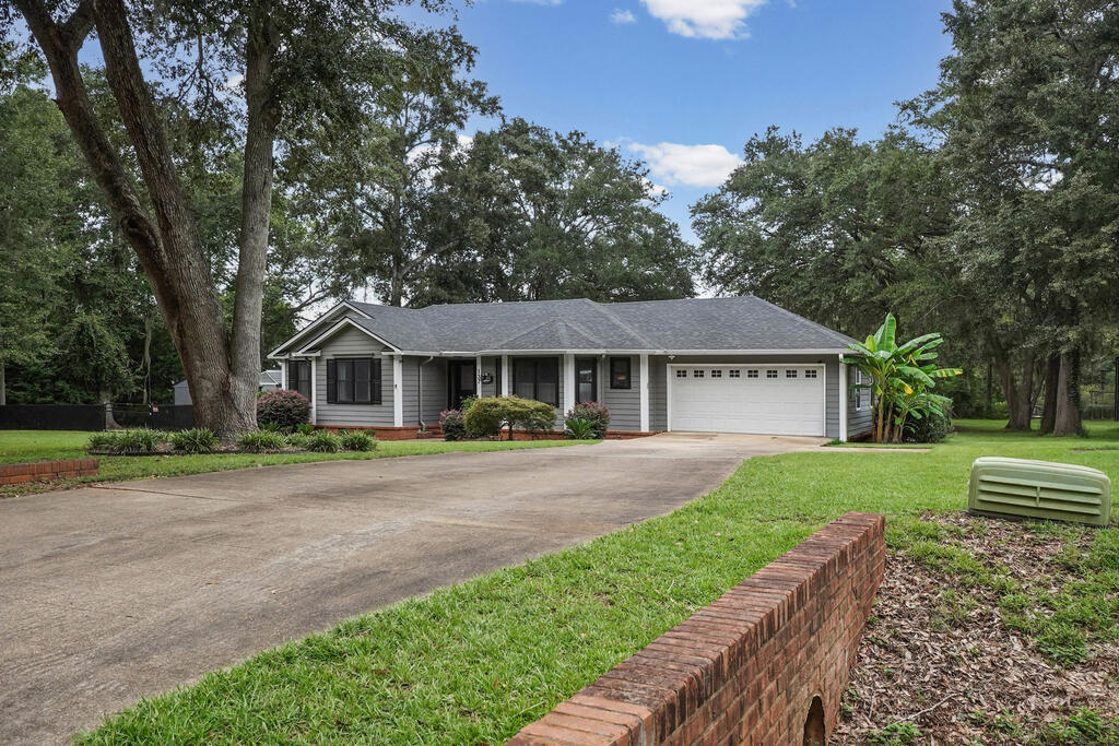 137 Spring Lake Drive
