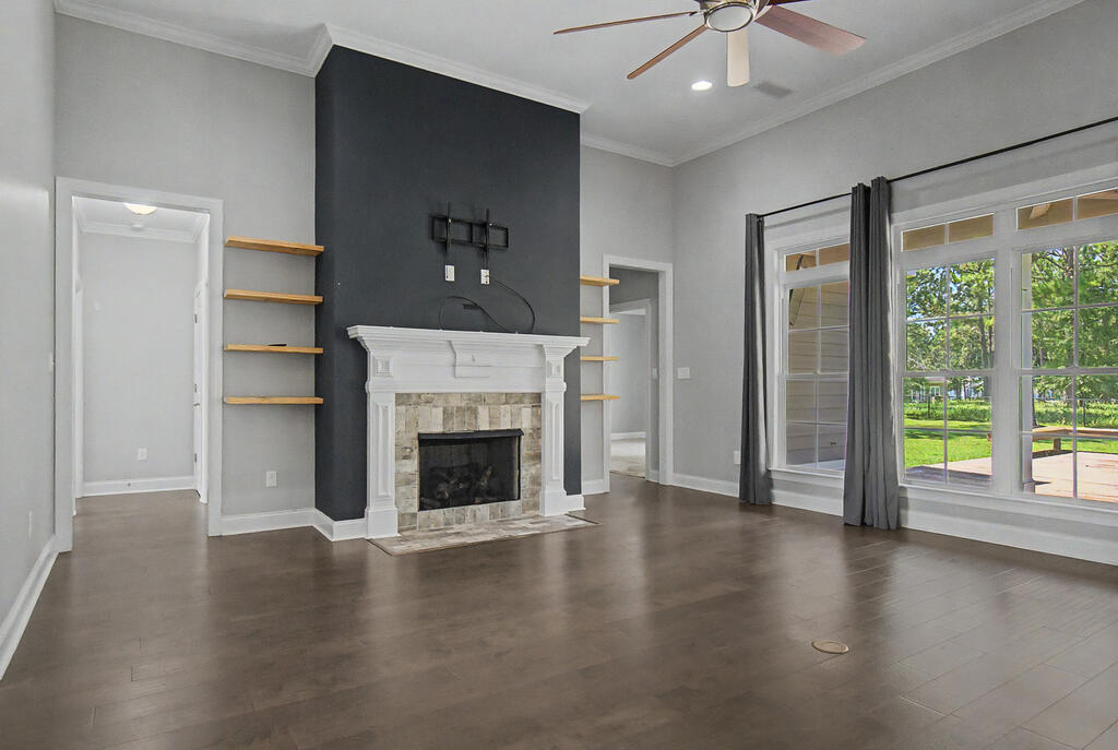 143 Thistledown Drive