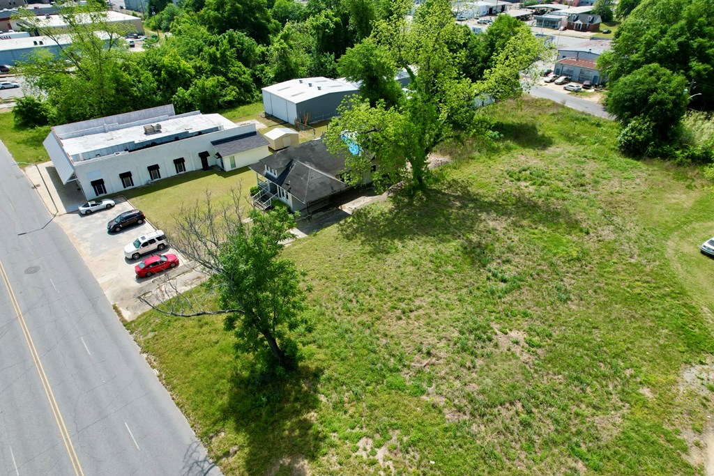 812 Pine