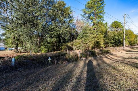 Photo of 000 Lily Pond Road, Albany, GA 31701 (MLS # 160753)