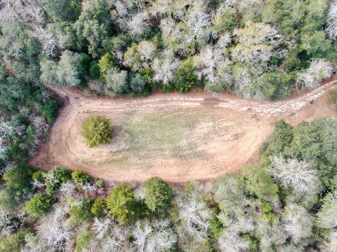 Photo of 912 Holly Dr, Albany, GA 31705 (MLS # 167555)