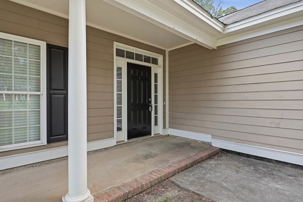 130 Edinborough Drive