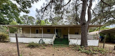Photo of 5 Grassy Lane, Fort Gaines, GA 39851 (MLS # 169030)