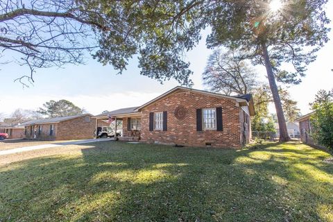 Photo of 117 Jackson Dr, Leesburg, GA 31763 (MLS # 167296)