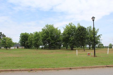 Photo of 207 Wentworth Ln, Albany, GA 31721 (MLS # 165415)