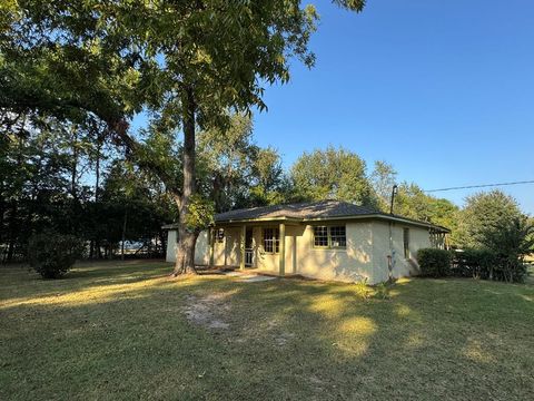 Photo of 3710 Coakley Avenue, Albany, GA 31707 (MLS # 166749)