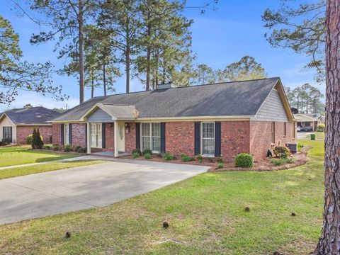 Photo of 2304-B Tuxedo Lane, Albany, GA 31707 (MLS # 169185)