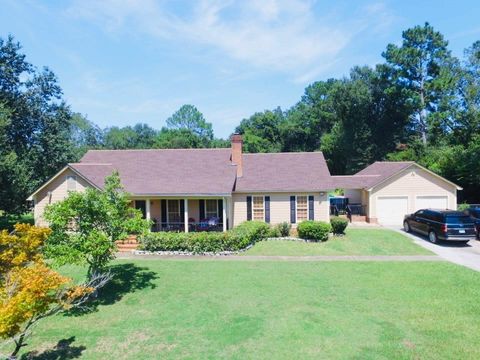 Photo of 127 Cambridge Rd, Albany, GA 31721 (MLS # 167450)