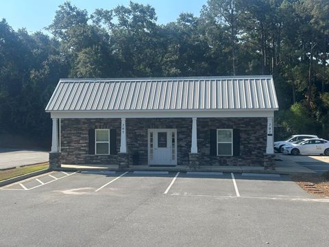 Photo of 207 Cedric Street, Leesburg, GA 31763 (MLS # 166752)