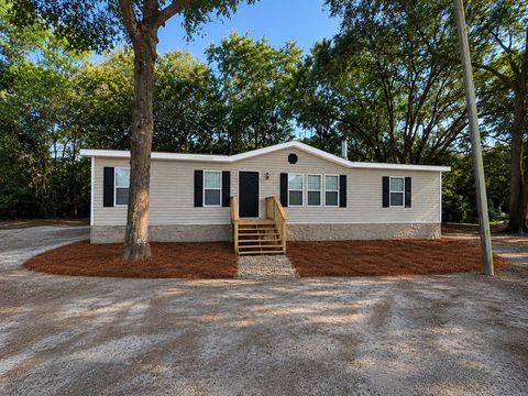 Photo of 138 Shady Lane, Sylvester, GA 31791 (MLS # 169182)