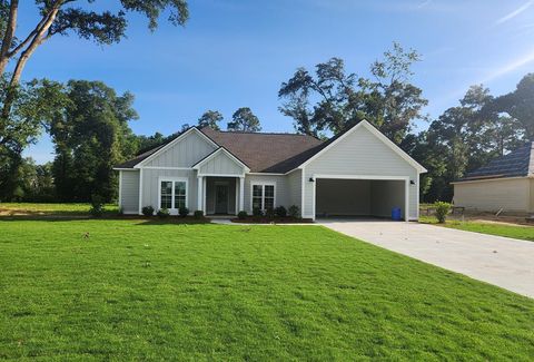 Photo of 118 Sawtooth Drive, Leesburg, GA 31763 (MLS # 168951)