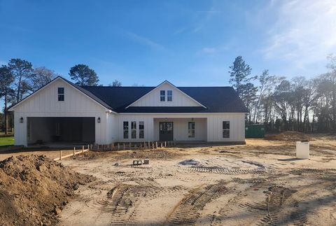 Photo of 107 Sawtooth Drive, Leesburg, GA 31763 (MLS # 167284)