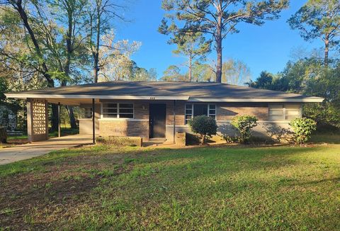 Photo of 511 Johnson Road, Albany, GA 31705 (MLS # 168741)