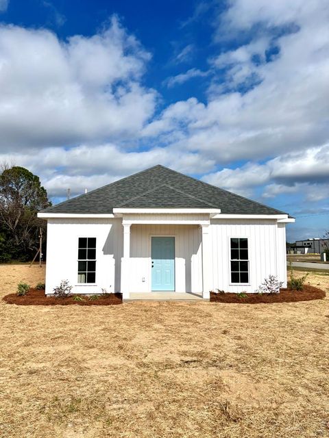 Photo of 1129 Gillionville Road, Albany, GA 31707 (MLS # 167216)