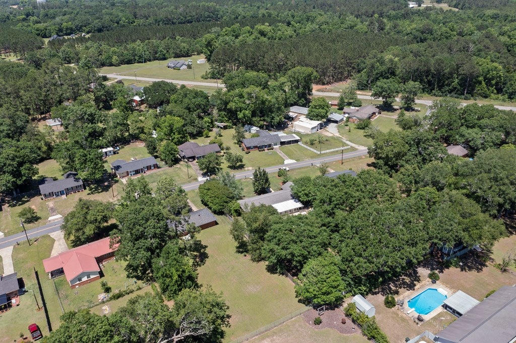 112 Angus Drive