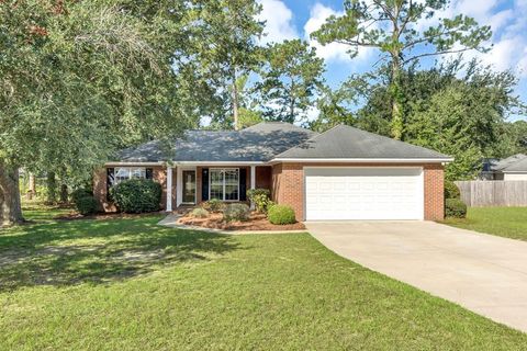 Photo of 152 Leighton Drive, Leesburg, GA 31763 (MLS # 166705)