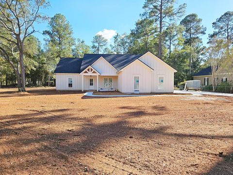 Photo of 113 Tybee Ln, Leesburg, GA 31763 (MLS # 166907)