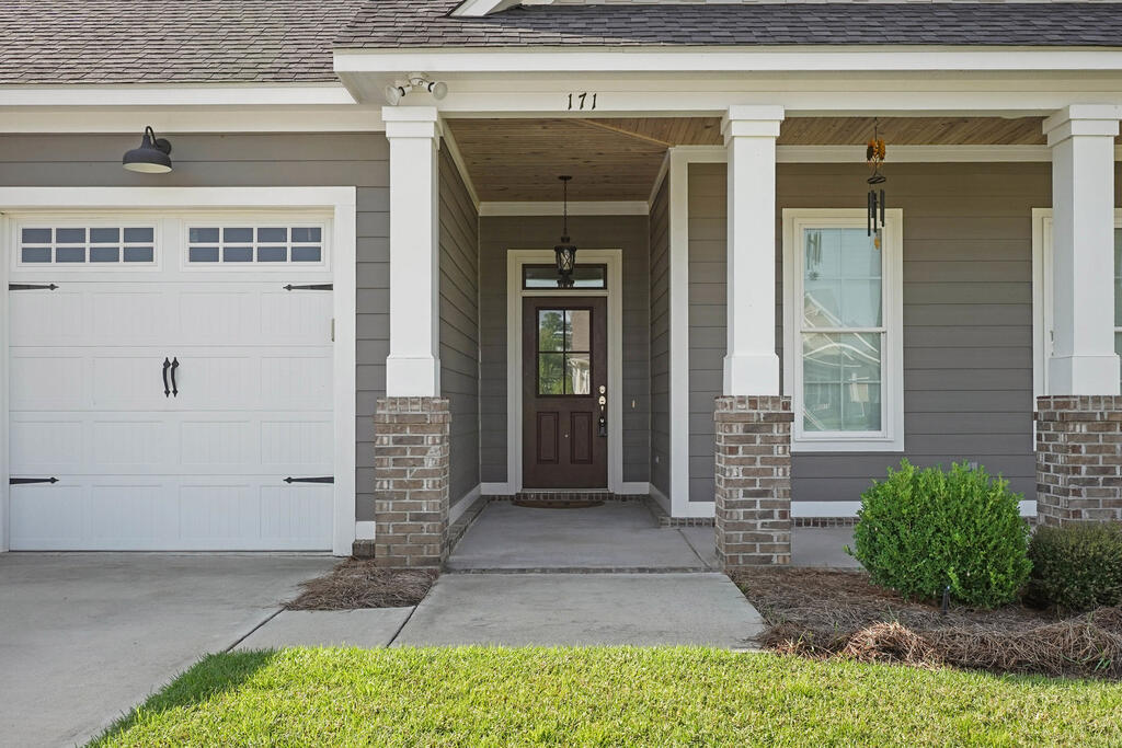 171 Oakside Circle