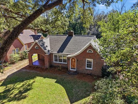 Photo of 908 2nd Avenue, Albany, GA 31701 (MLS # 167415)