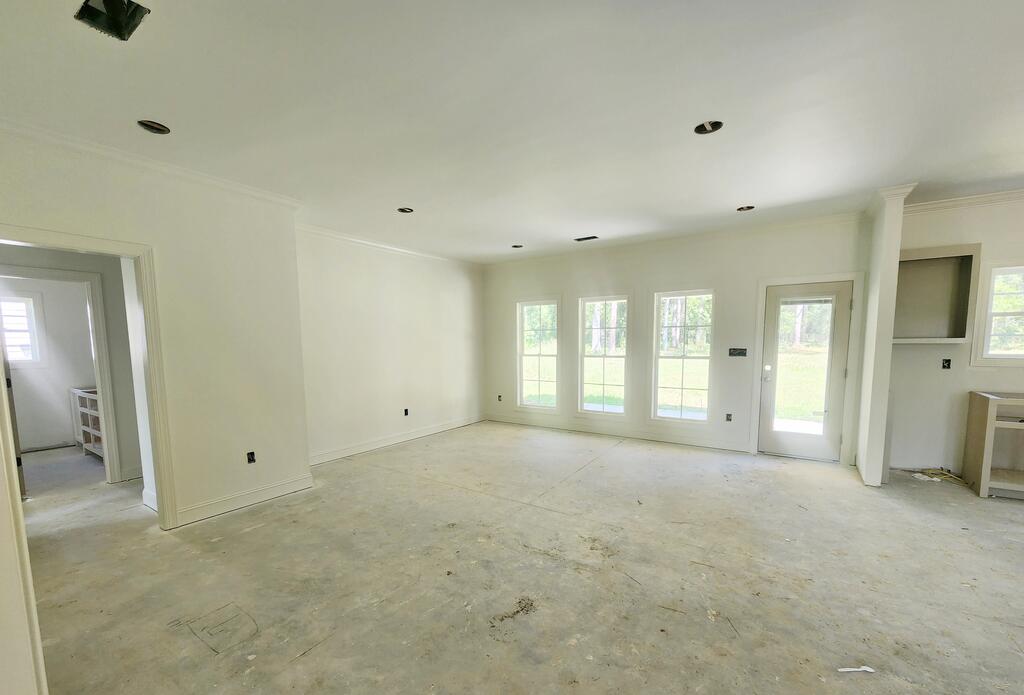 104 Sawtooth Drive