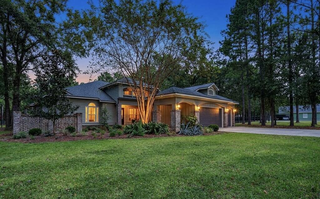 1804 River Pointe Drive