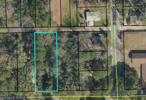 Photo of 1219 Bonny View Avenue, Albany, GA 31705 (MLS # 161972)