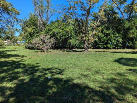 Photo of 69 Newton St, Camilla, GA 31730 (MLS # 163954)