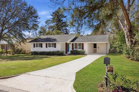 Photo of 2011 Murray Hill Lane, Albany, GA 31707 (MLS # 167694)