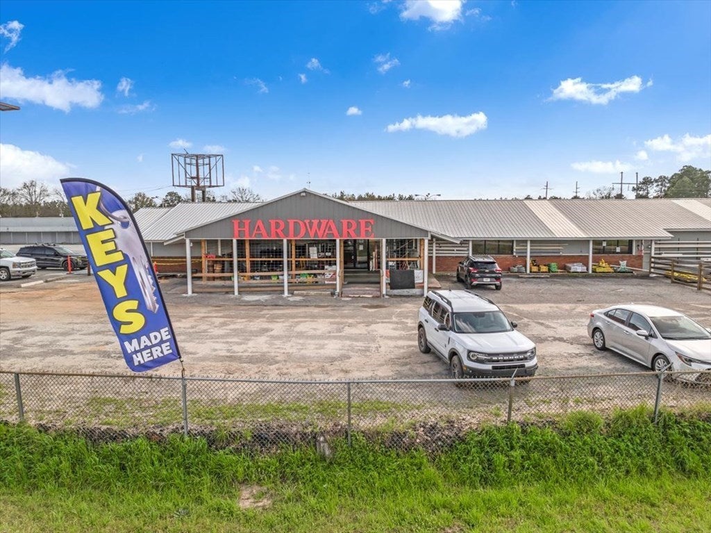 1600 E Oglethorpe Blvd