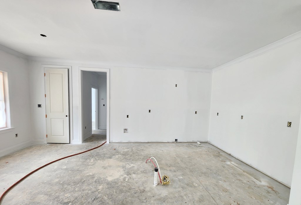 213 Tupelo Dr.