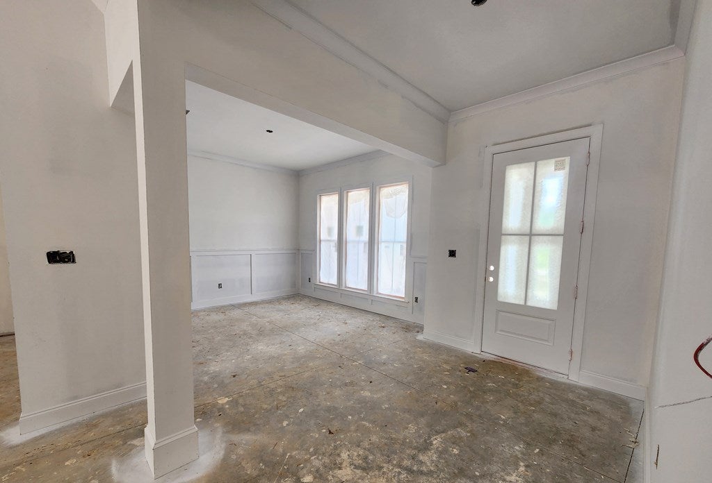 213 Tupelo Dr.