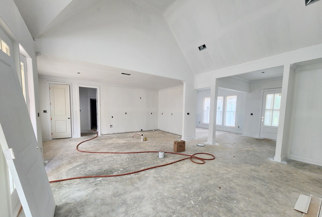 213 Tupelo Dr.