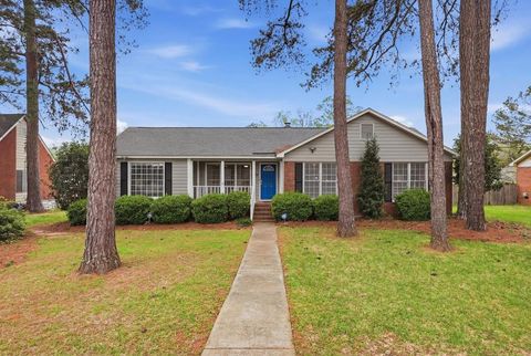 Photo of 1709 Whisperwood St, Albany, GA 31721 (MLS # 168840)