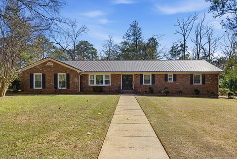 Photo of 418 Partridge Drive, Albany, GA 31707 (MLS # 167403)