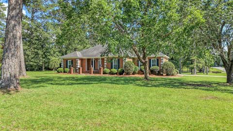 Photo of 315 Martindale Drive, Albany, GA 31721 (MLS # 169262)